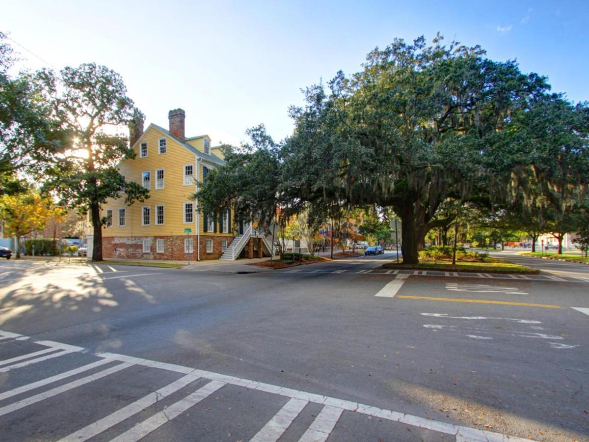 Bird Baldwin Parlor Villa Savannah Exterior photo